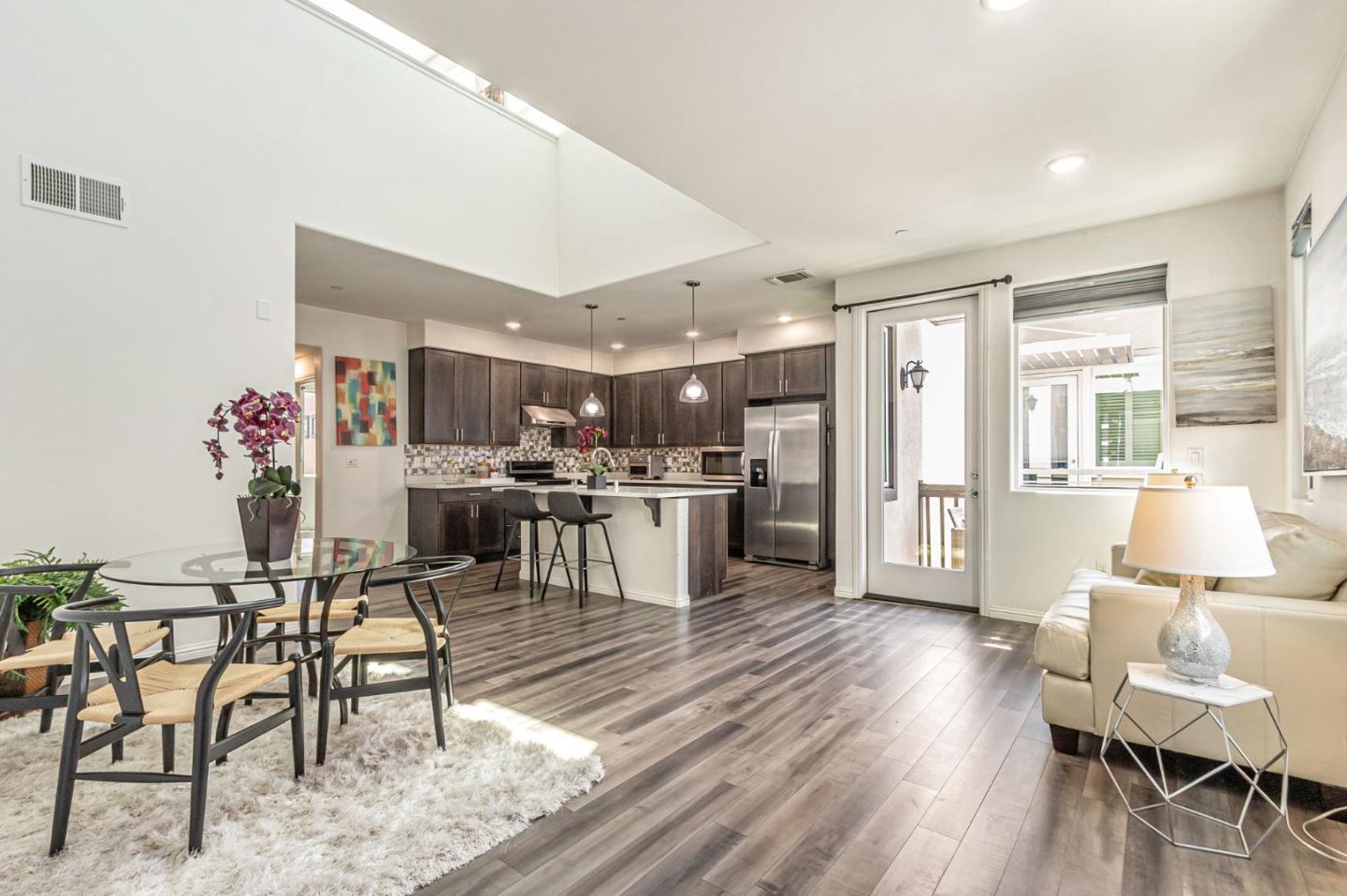 Detail Gallery Image 1 of 39 For 1496 Nightshade Rd #40,  Milpitas,  CA 95035 - 1 Beds | 2 Baths