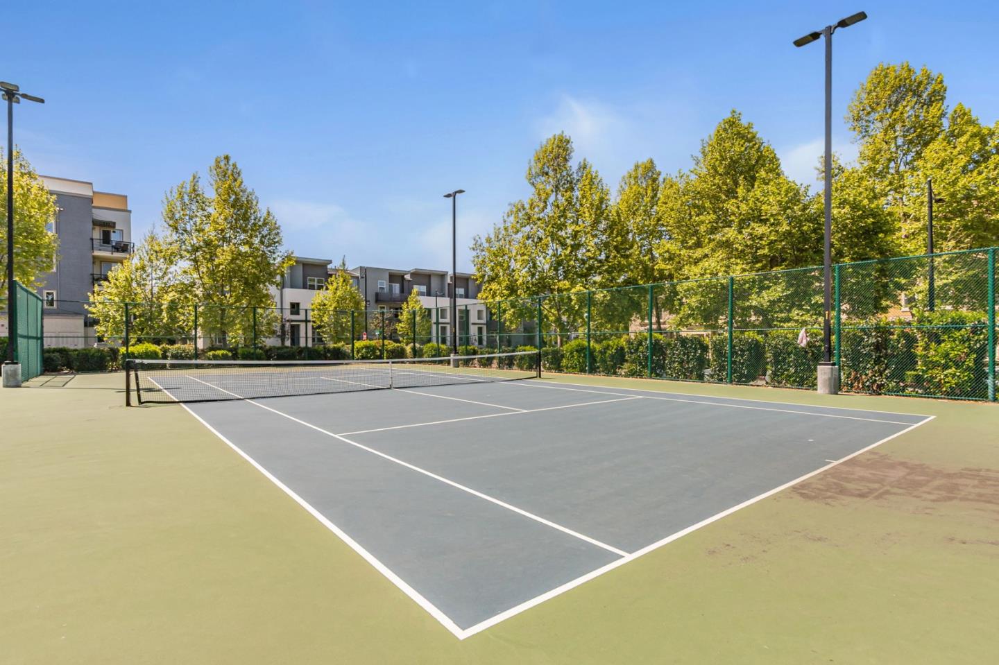 Detail Gallery Image 27 of 39 For 1496 Nightshade Rd #40,  Milpitas,  CA 95035 - 1 Beds | 2 Baths