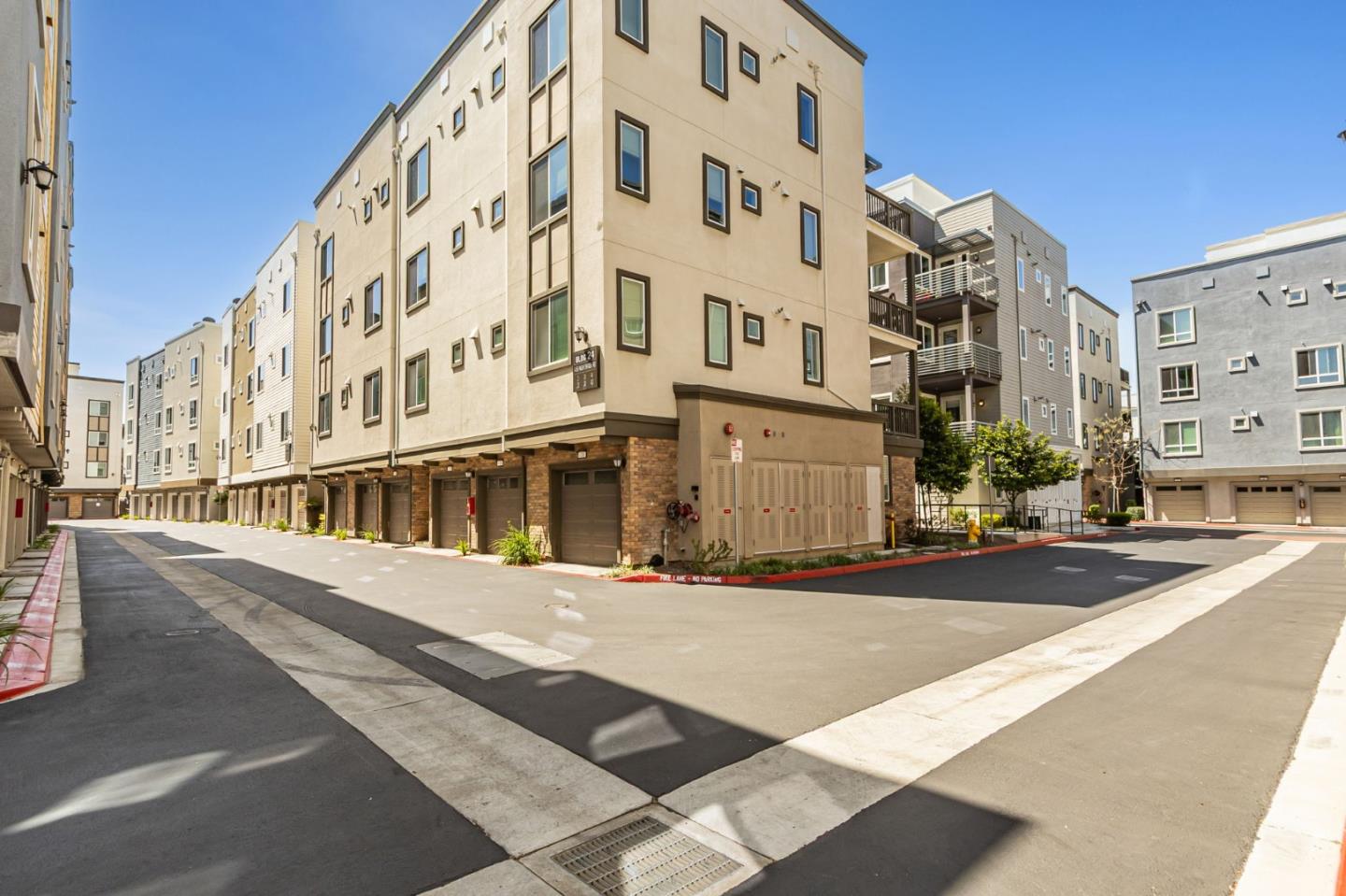 Detail Gallery Image 28 of 39 For 1496 Nightshade Rd #40,  Milpitas,  CA 95035 - 1 Beds | 2 Baths