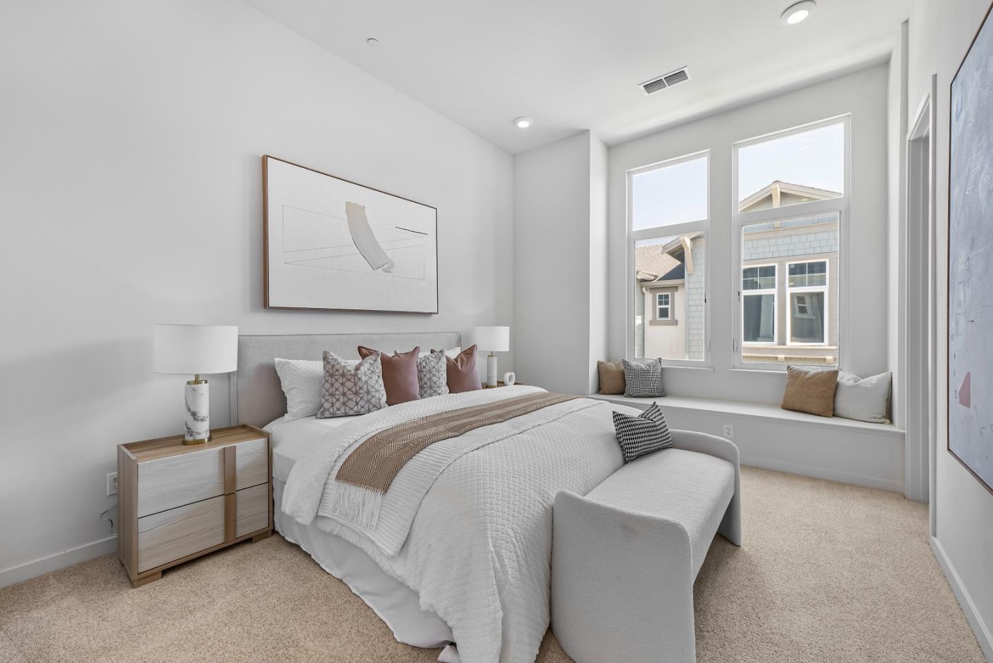 Detail Gallery Image 14 of 37 For 822 Julian Ter #4,  Sunnyvale,  CA 94085 - 3 Beds | 2/2 Baths