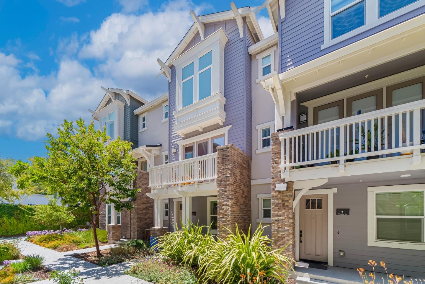 Detail Gallery Image 2 of 37 For 822 Julian Ter #4,  Sunnyvale,  CA 94085 - 3 Beds | 2/2 Baths