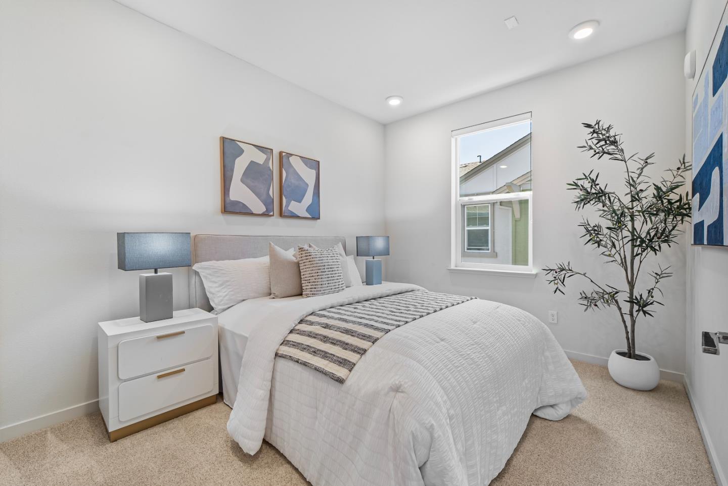 Detail Gallery Image 22 of 37 For 822 Julian Ter #4,  Sunnyvale,  CA 94085 - 3 Beds | 2/2 Baths