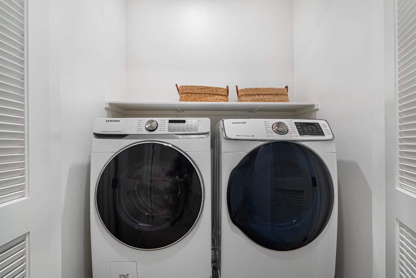 Detail Gallery Image 27 of 37 For 822 Julian Ter #4,  Sunnyvale,  CA 94085 - 3 Beds | 2/2 Baths