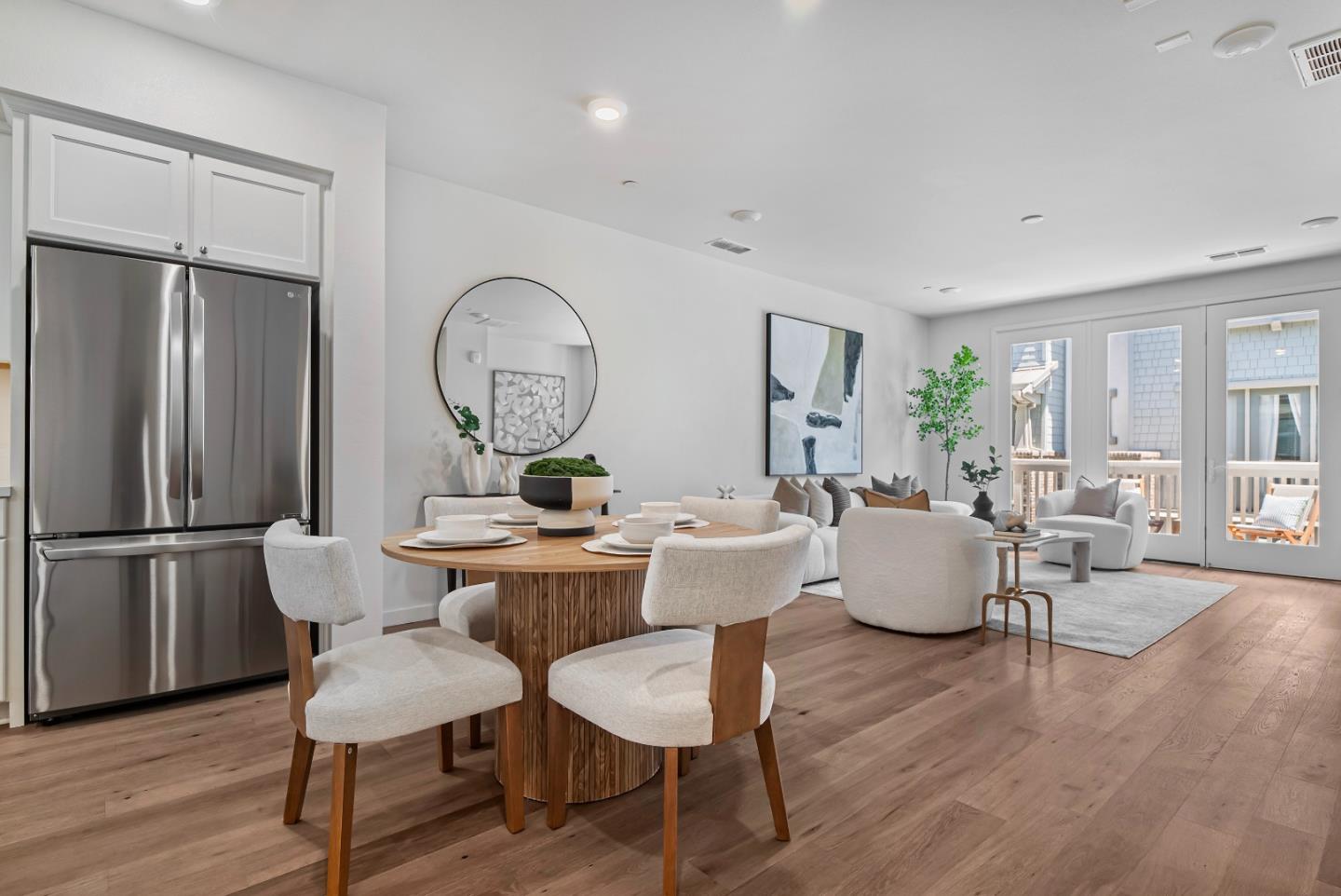 Detail Gallery Image 9 of 37 For 822 Julian Ter #4,  Sunnyvale,  CA 94085 - 3 Beds | 2/2 Baths
