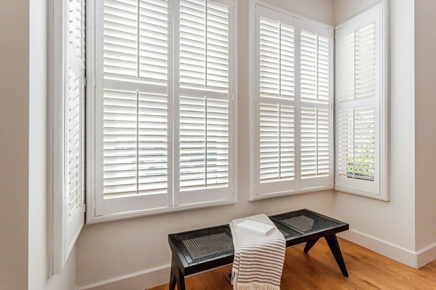 Detail Gallery Image 14 of 76 For 232 Union St, Santa Cruz,  CA 95060 - 3 Beds | 2/1 Baths
