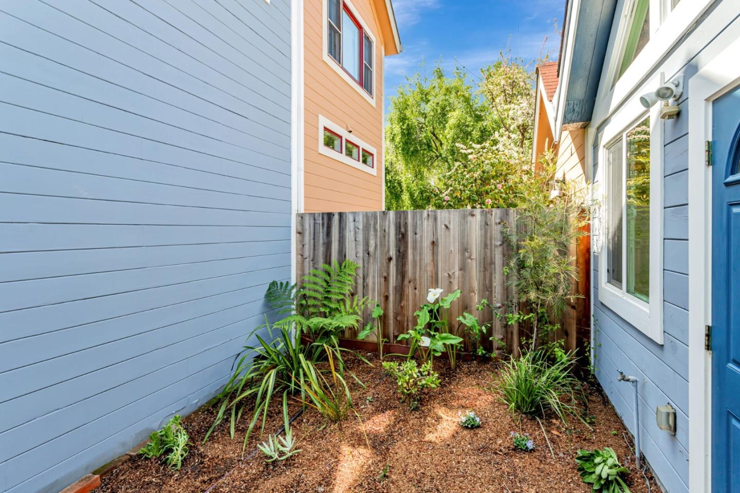 Detail Gallery Image 56 of 76 For 232 Union St, Santa Cruz,  CA 95060 - 3 Beds | 2/1 Baths