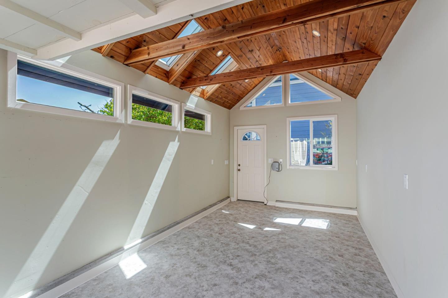 Detail Gallery Image 67 of 76 For 232 Union St, Santa Cruz,  CA 95060 - 3 Beds | 2/1 Baths