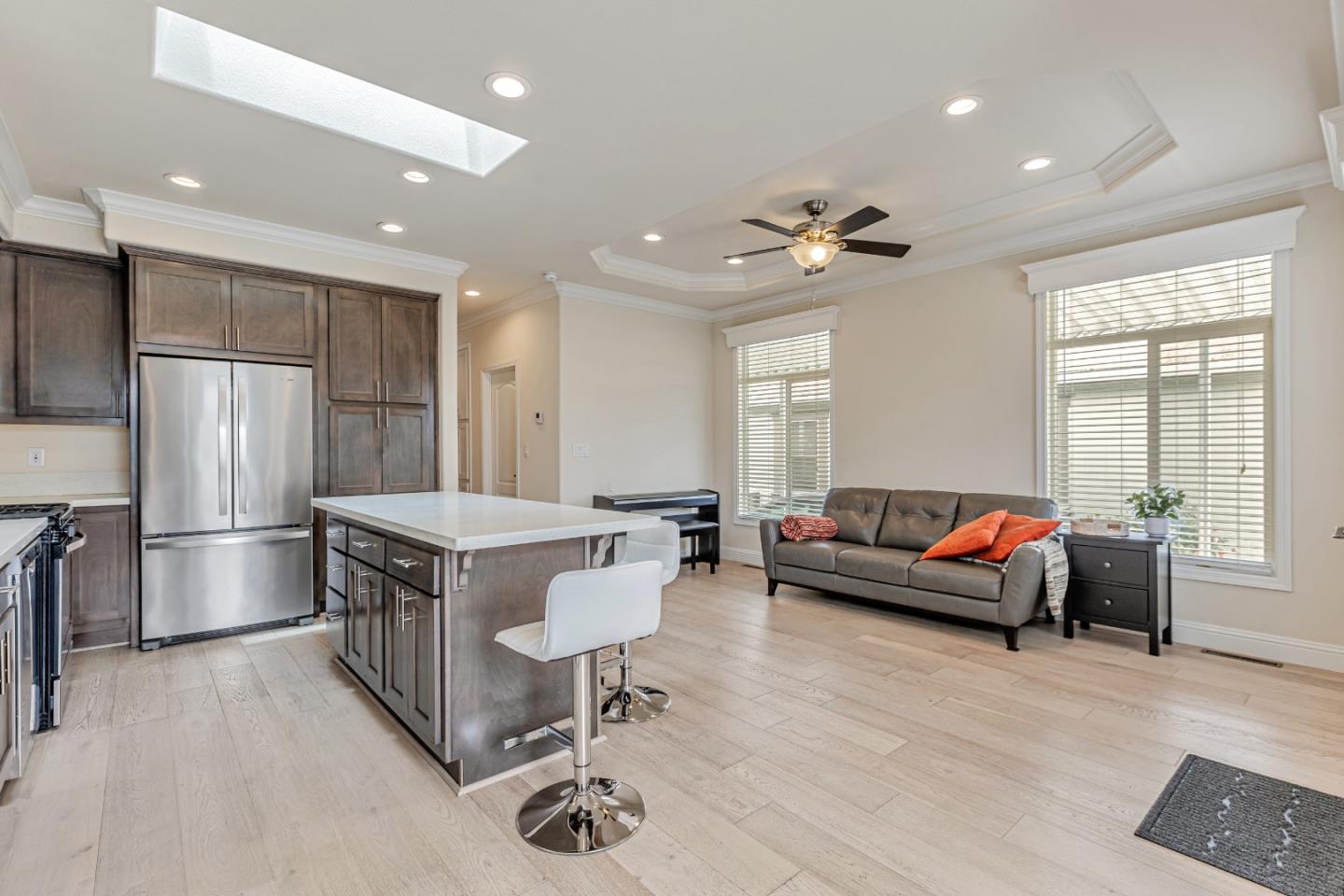 Detail Gallery Image 16 of 60 For 1220 Tasman Dr #25,  Sunnyvale,  CA 94089 - 3 Beds | 2 Baths