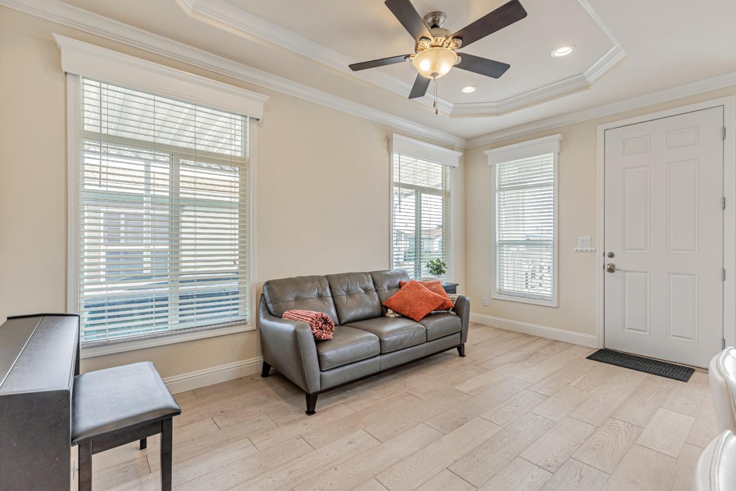 Detail Gallery Image 20 of 60 For 1220 Tasman Dr #25,  Sunnyvale,  CA 94089 - 3 Beds | 2 Baths