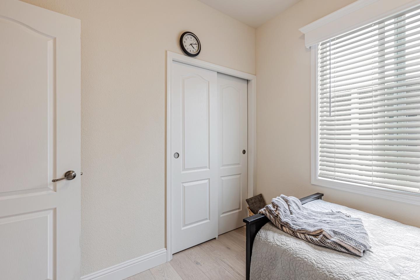 Detail Gallery Image 22 of 60 For 1220 Tasman Dr #25,  Sunnyvale,  CA 94089 - 3 Beds | 2 Baths