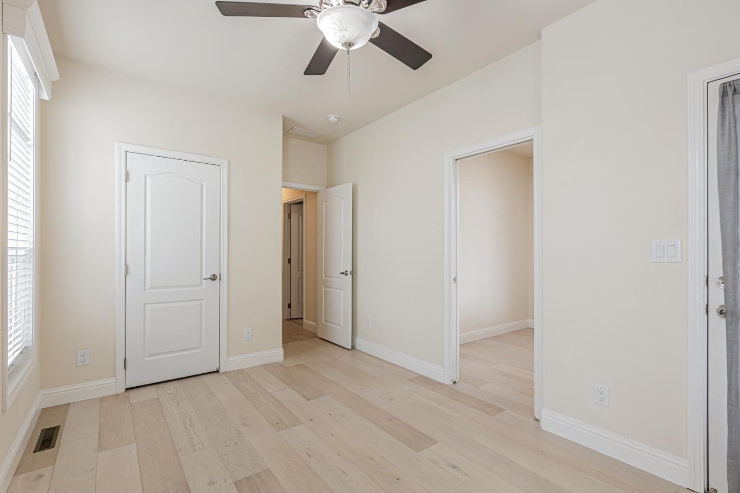 Detail Gallery Image 26 of 60 For 1220 Tasman Dr #25,  Sunnyvale,  CA 94089 - 3 Beds | 2 Baths