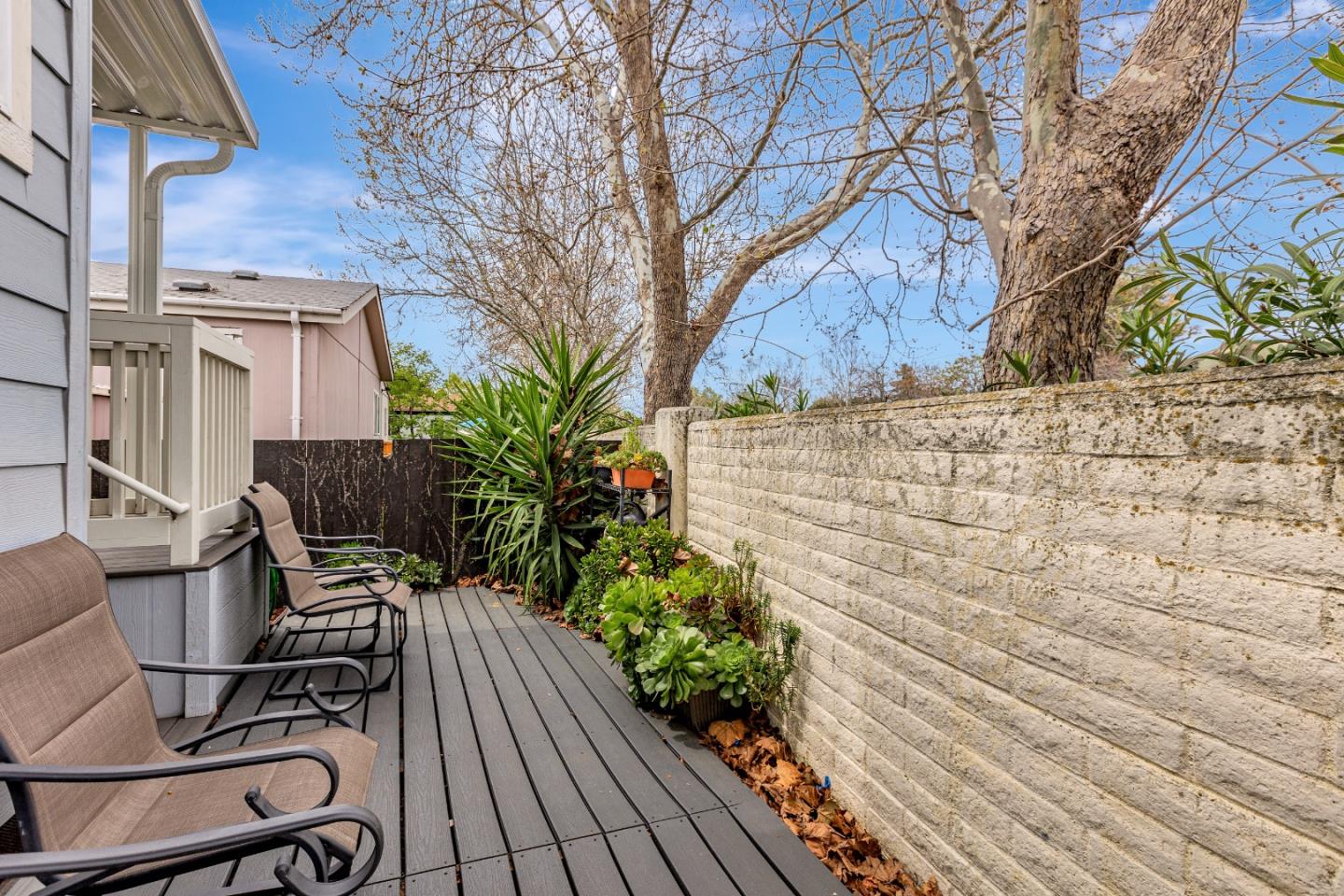 Detail Gallery Image 45 of 60 For 1220 Tasman Dr #25,  Sunnyvale,  CA 94089 - 3 Beds | 2 Baths