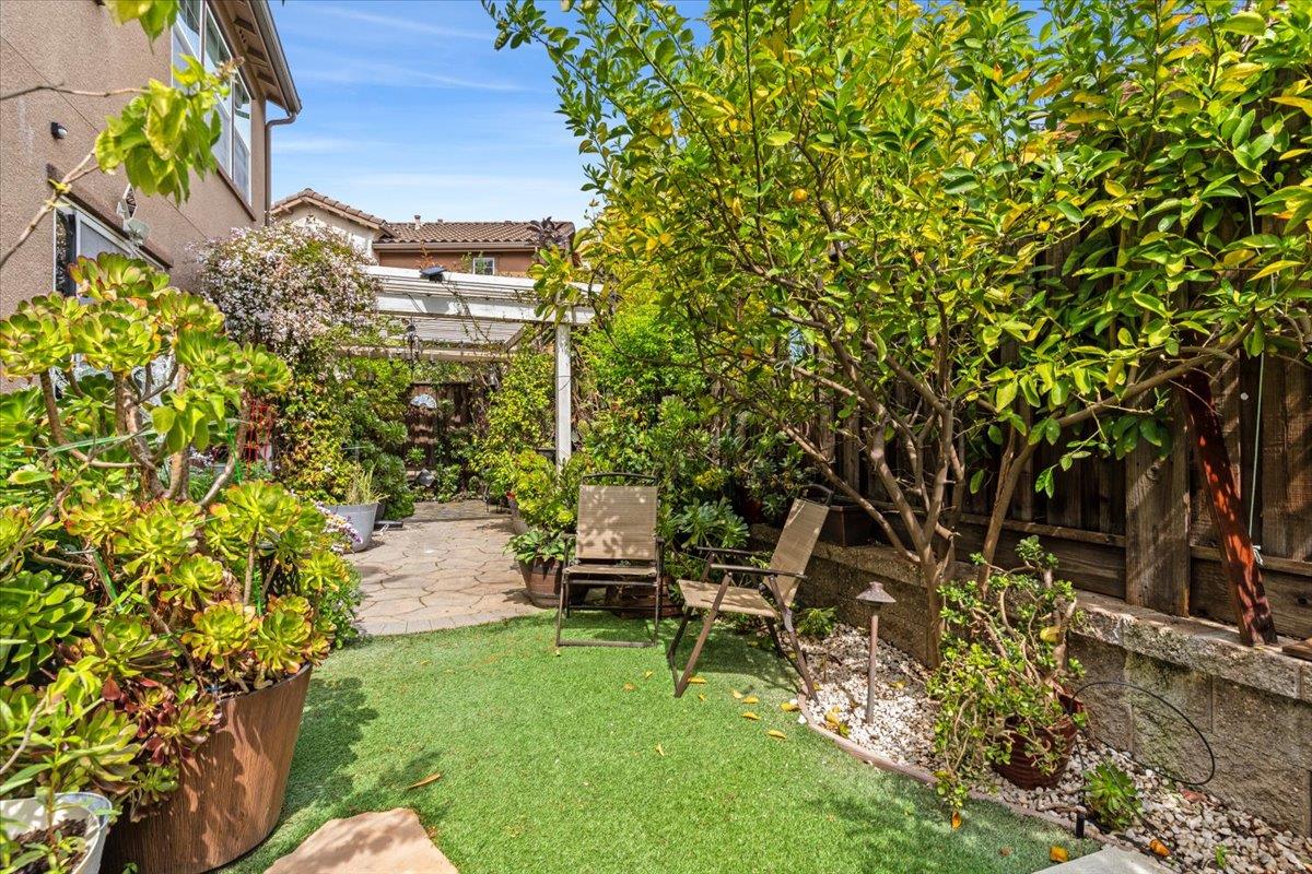 Detail Gallery Image 28 of 30 For 280 Wildhorse Ct, San Jose,  CA 95138 - 5 Beds | 3/1 Baths