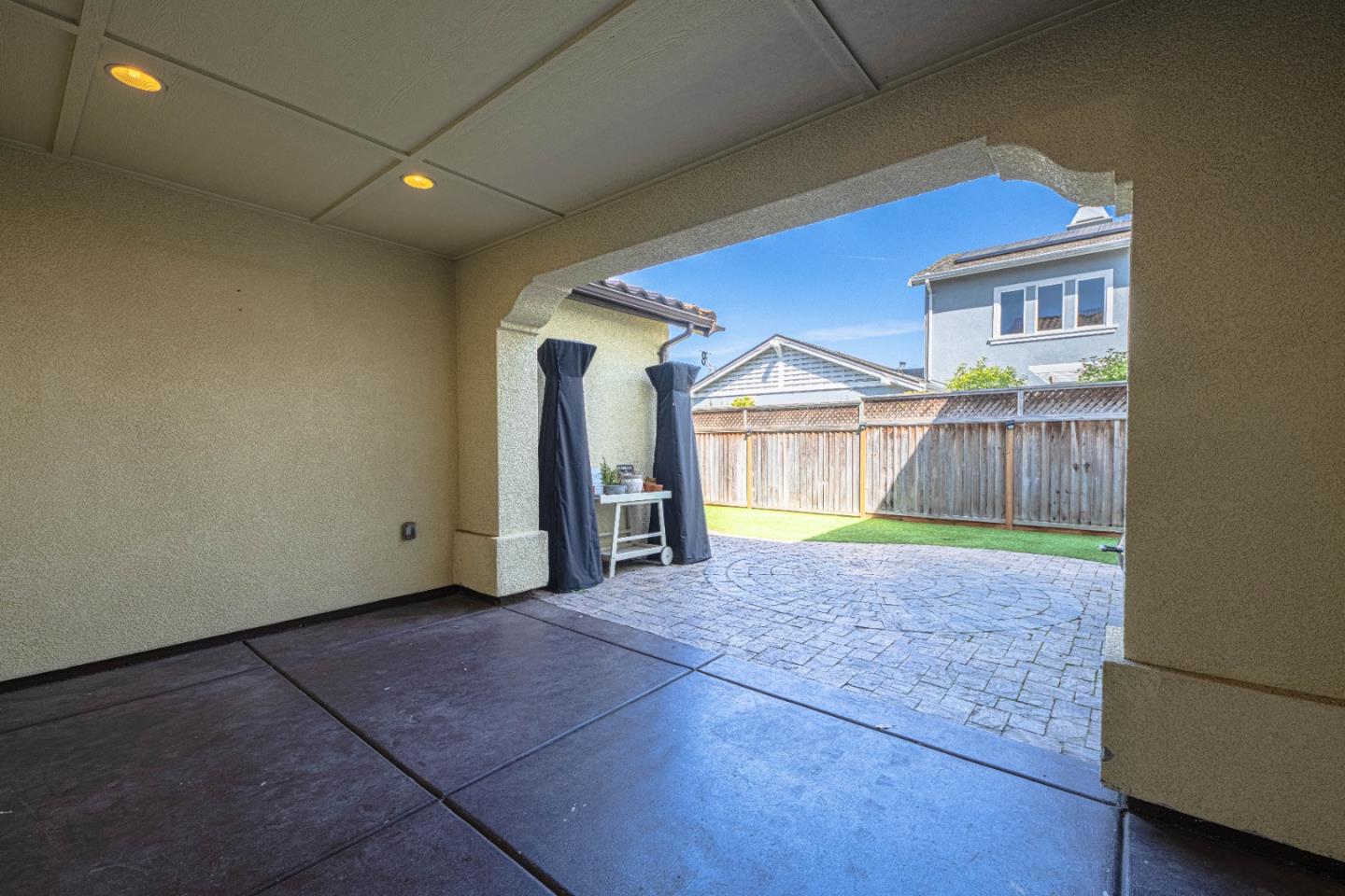 Detail Gallery Image 16 of 42 For 13713 Sherman Blvd, Marina,  CA 93933 - 4 Beds | 2/1 Baths
