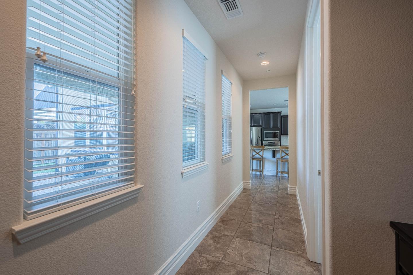 Detail Gallery Image 20 of 42 For 13713 Sherman Blvd, Marina,  CA 93933 - 4 Beds | 2/1 Baths
