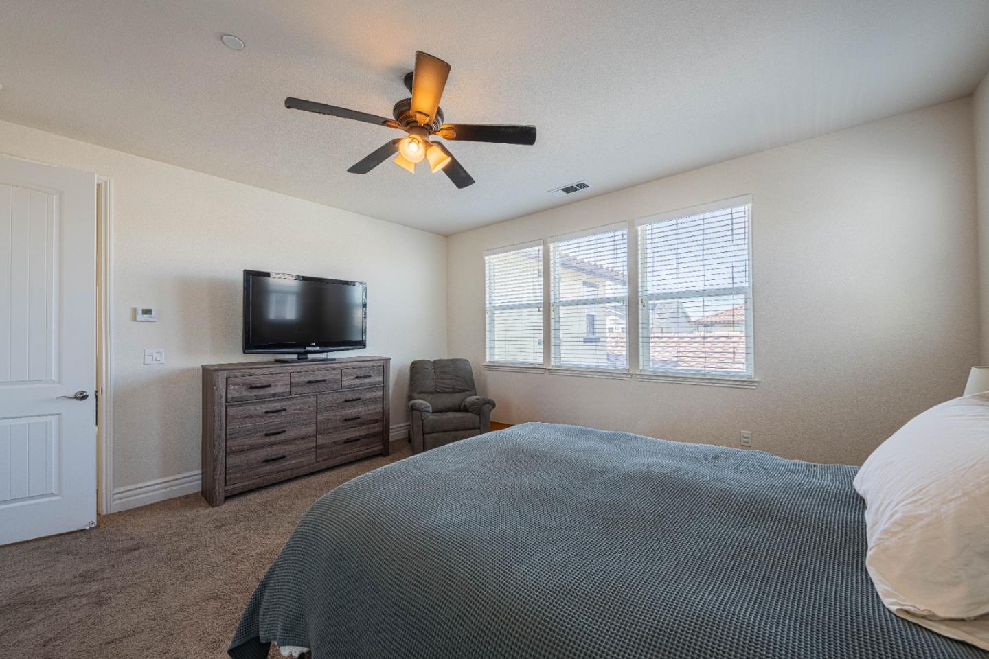 Detail Gallery Image 24 of 42 For 13713 Sherman Blvd, Marina,  CA 93933 - 4 Beds | 2/1 Baths