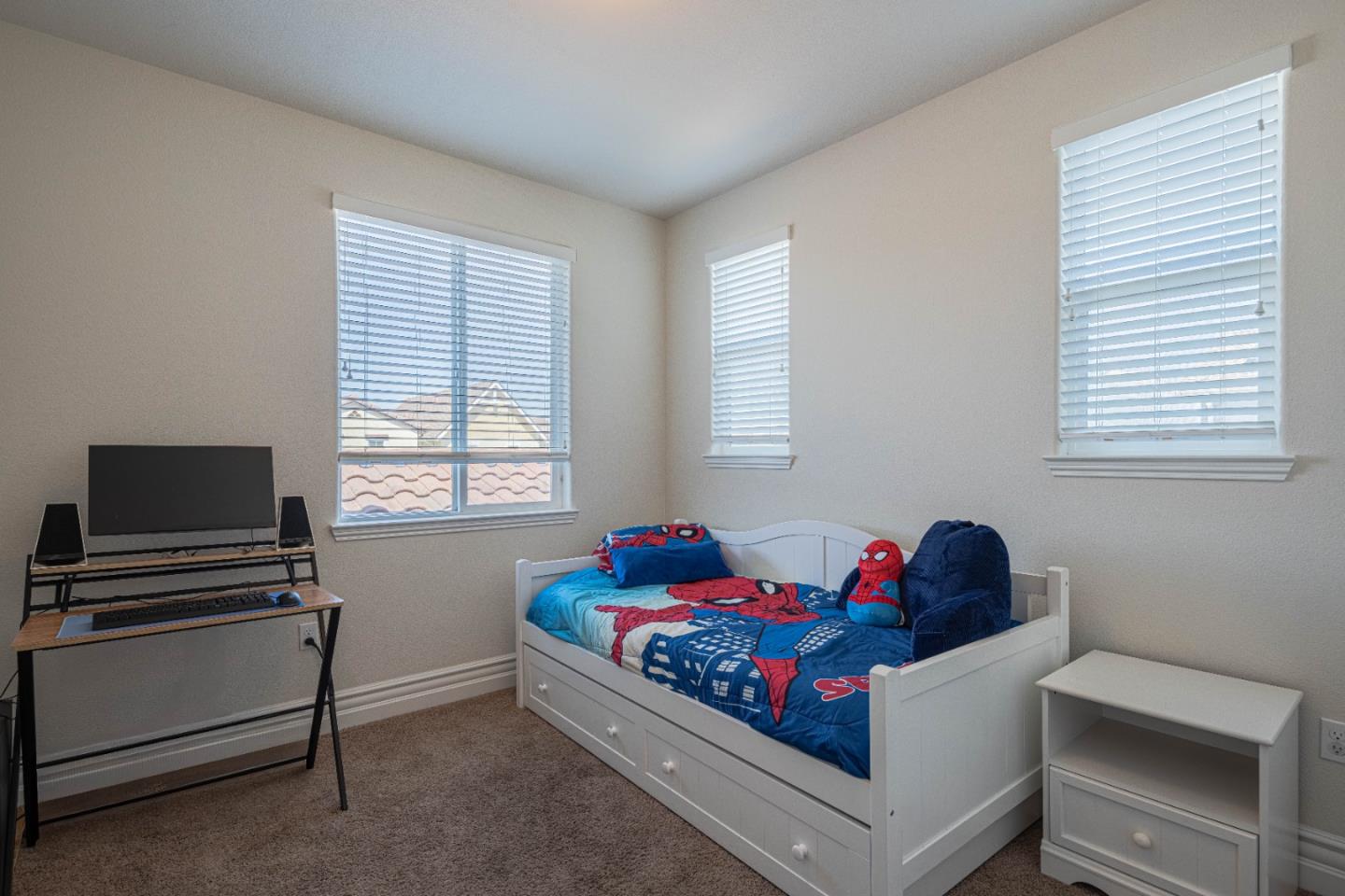 Detail Gallery Image 32 of 42 For 13713 Sherman Blvd, Marina,  CA 93933 - 4 Beds | 2/1 Baths