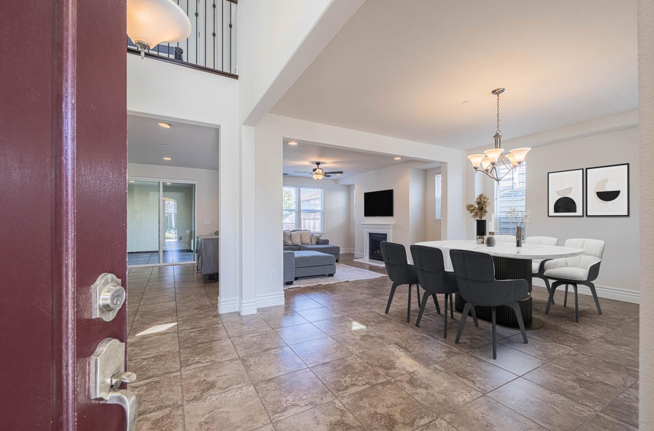 Detail Gallery Image 6 of 42 For 13713 Sherman Blvd, Marina,  CA 93933 - 4 Beds | 2/1 Baths