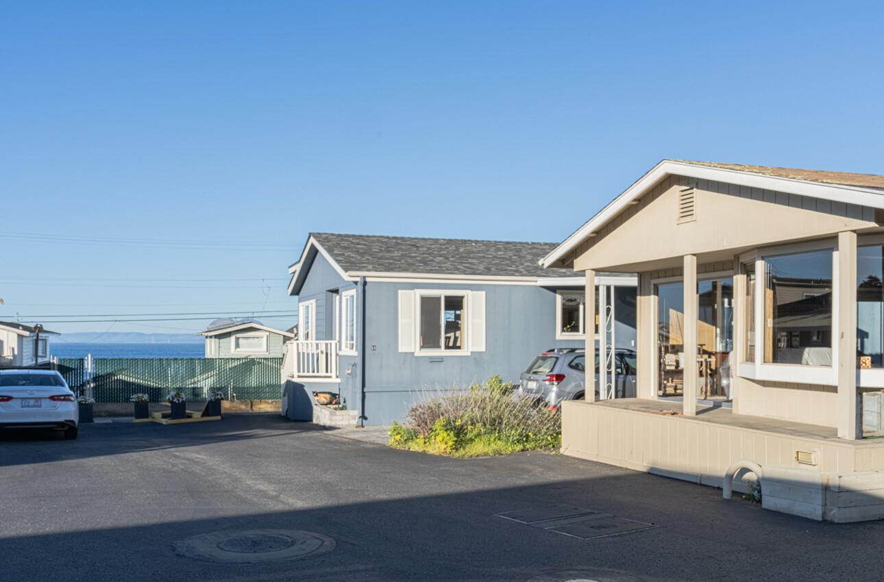 Detail Gallery Image 3 of 35 For 700 Briggs Ave #58,  Pacific Grove,  CA 93950 - 2 Beds | 2 Baths