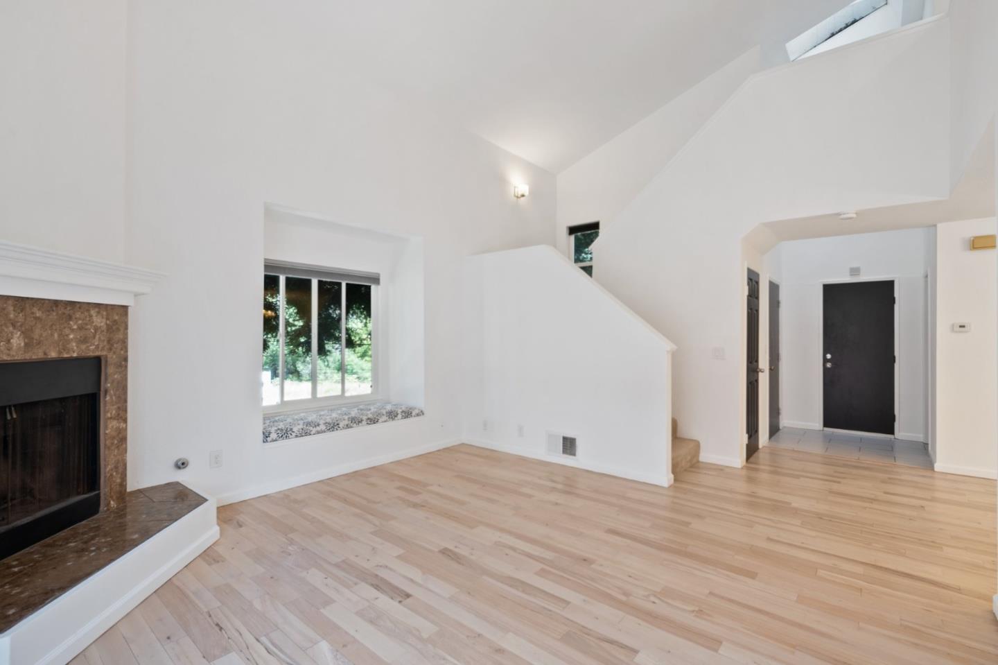 Detail Gallery Image 10 of 33 For 5361 San Simeon Pl, Castro Valley,  CA 94552 - 2 Beds | 2/1 Baths