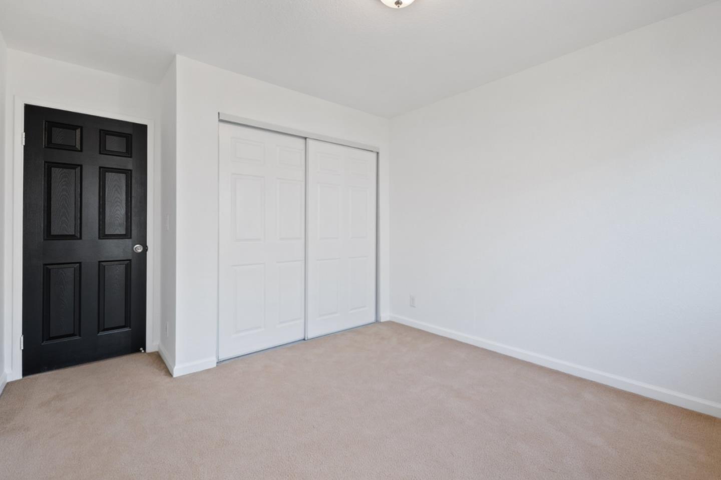 Detail Gallery Image 14 of 33 For 5361 San Simeon Pl, Castro Valley,  CA 94552 - 2 Beds | 2/1 Baths