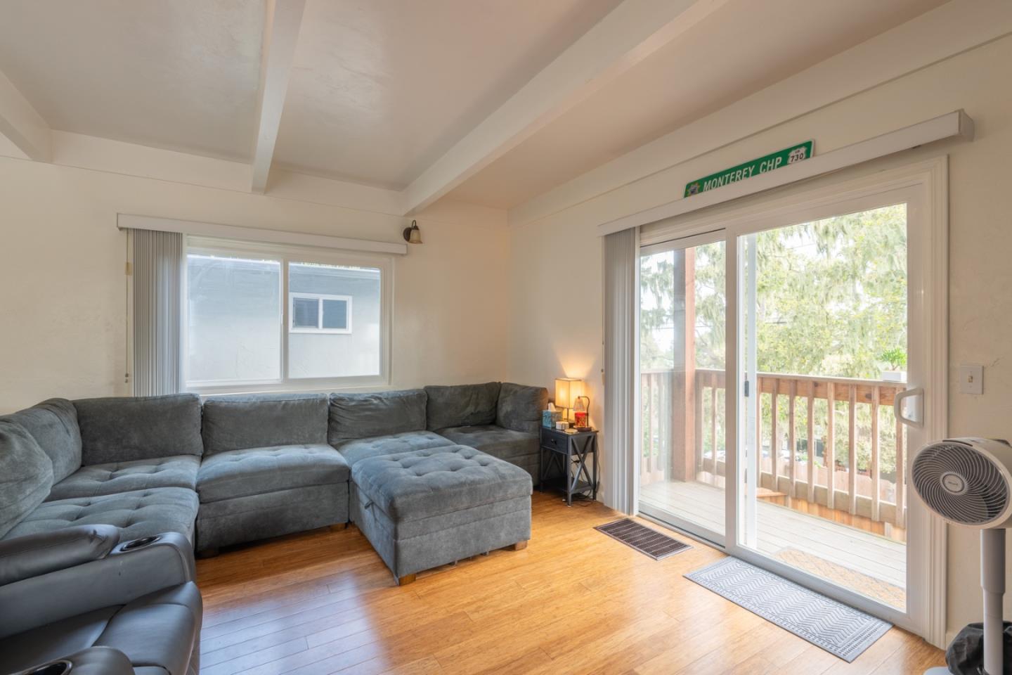 Detail Gallery Image 2 of 29 For 815 Taylor St, Monterey,  CA 93940 - 4 Beds | 2/1 Baths