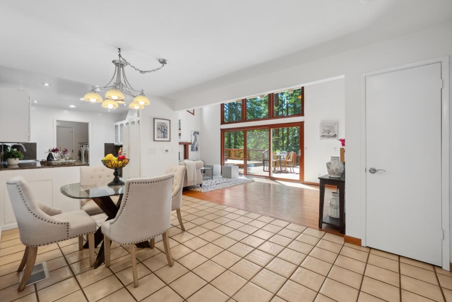 Detail Gallery Image 10 of 55 For 16306 Redwood Lodge Rd, Los Gatos,  CA 95033 - 3 Beds | 2 Baths