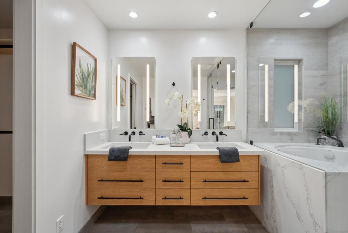 Detail Gallery Image 29 of 55 For 16306 Redwood Lodge Rd, Los Gatos,  CA 95033 - 3 Beds | 2 Baths
