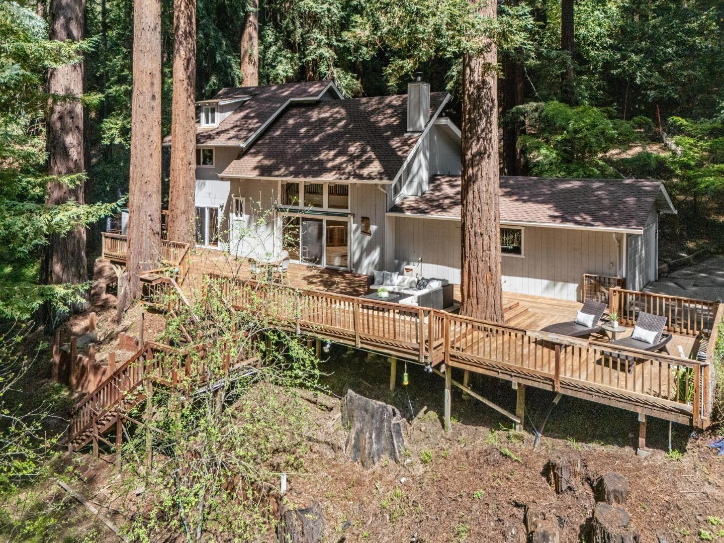 Detail Gallery Image 7 of 55 For 16306 Redwood Lodge Rd, Los Gatos,  CA 95033 - 3 Beds | 2 Baths