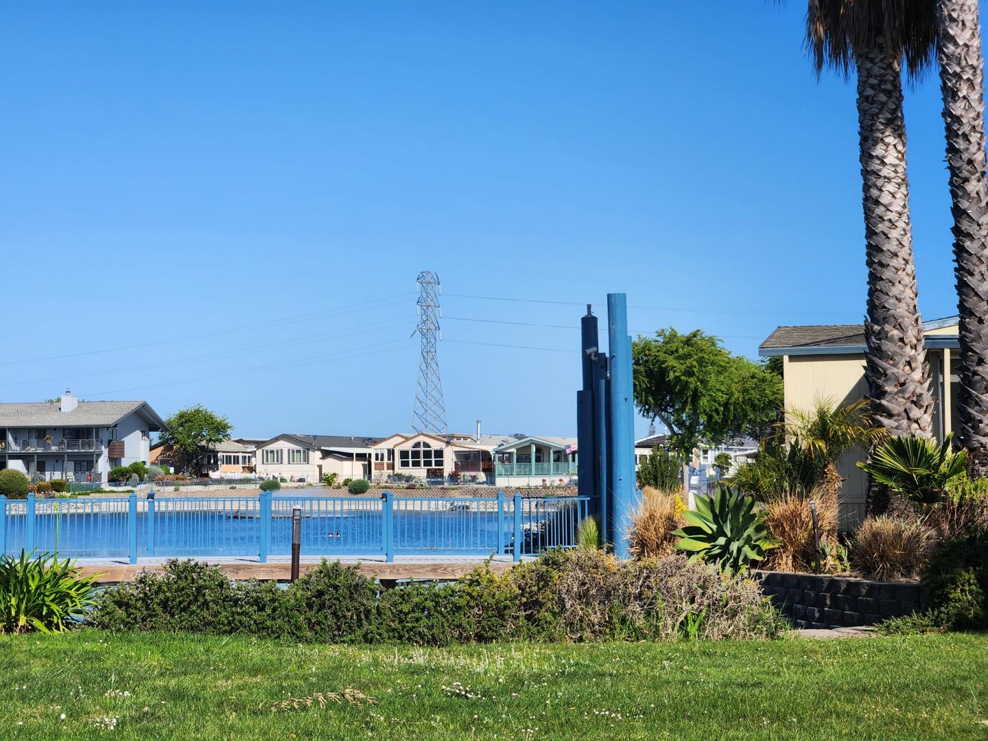 Detail Gallery Image 13 of 19 For 150 Kern St #92,  Salinas,  CA 93905 - 3 Beds | 2 Baths