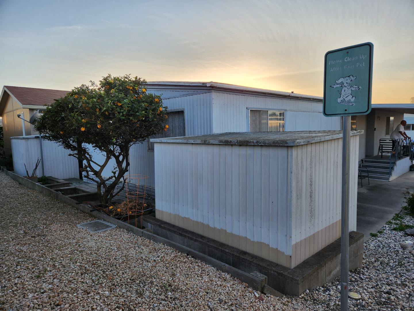 Detail Gallery Image 7 of 19 For 150 Kern St #92,  Salinas,  CA 93905 - 3 Beds | 2 Baths