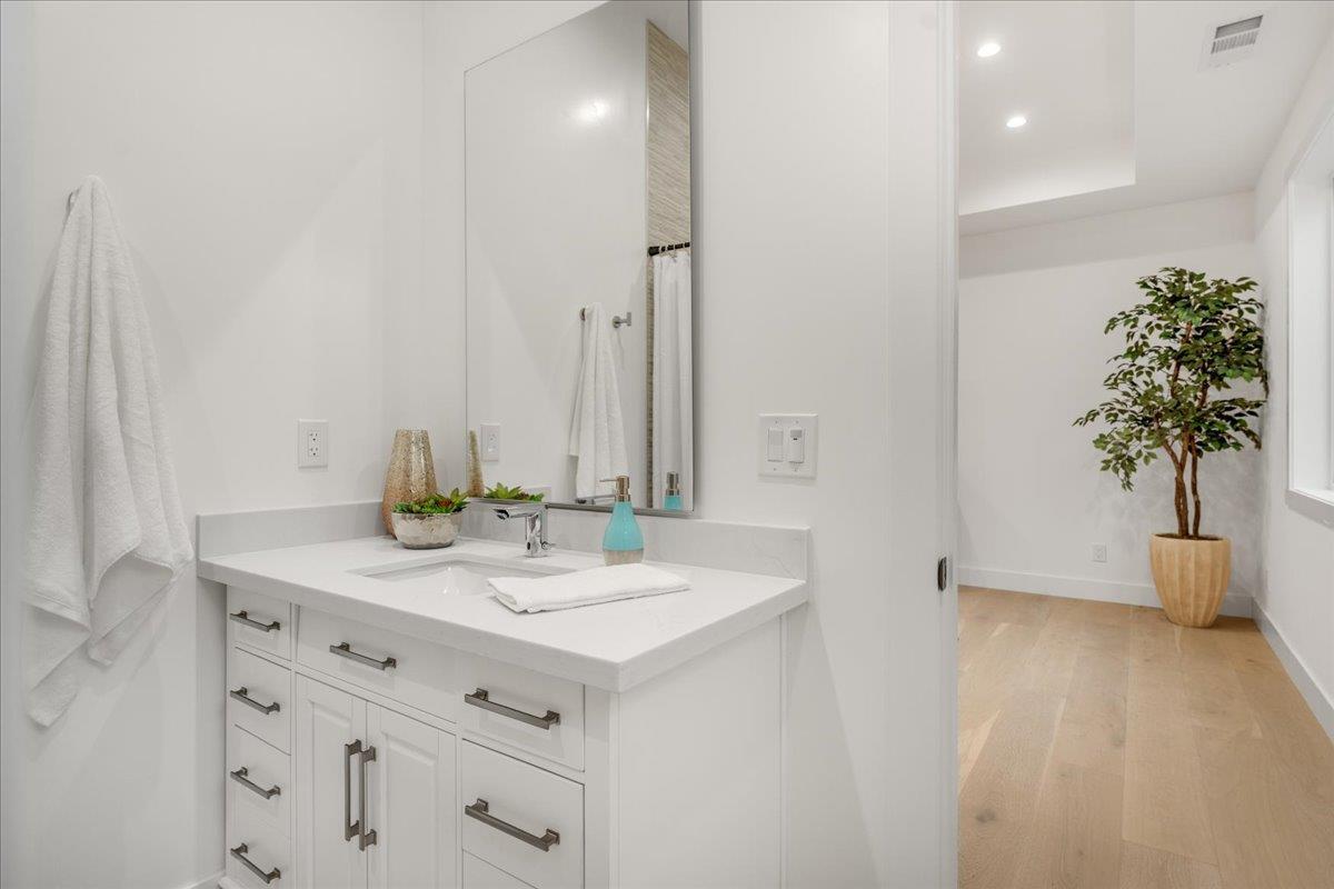 Detail Gallery Image 30 of 63 For 2555 Benson Ave, Santa Cruz,  CA 95065 - 4 Beds | 3/1 Baths