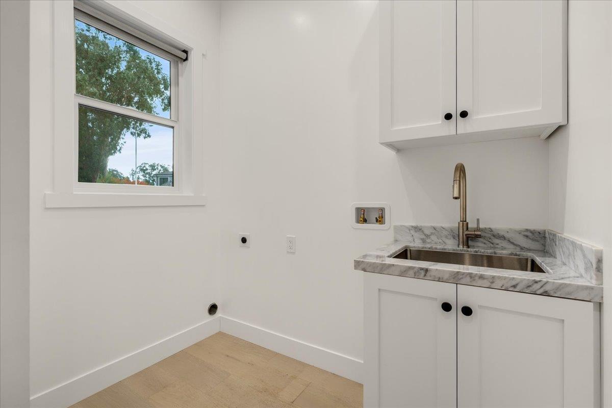 Detail Gallery Image 31 of 63 For 2555 Benson Ave, Santa Cruz,  CA 95065 - 4 Beds | 3/1 Baths