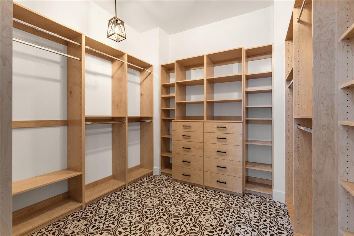 Detail Gallery Image 46 of 63 For 2555 Benson Ave, Santa Cruz,  CA 95065 - 4 Beds | 3/1 Baths