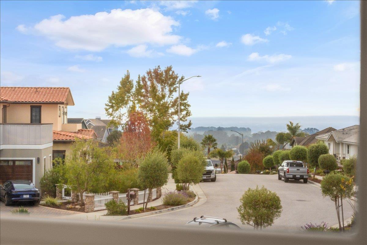 Detail Gallery Image 49 of 63 For 2555 Benson Ave, Santa Cruz,  CA 95065 - 4 Beds | 3/1 Baths