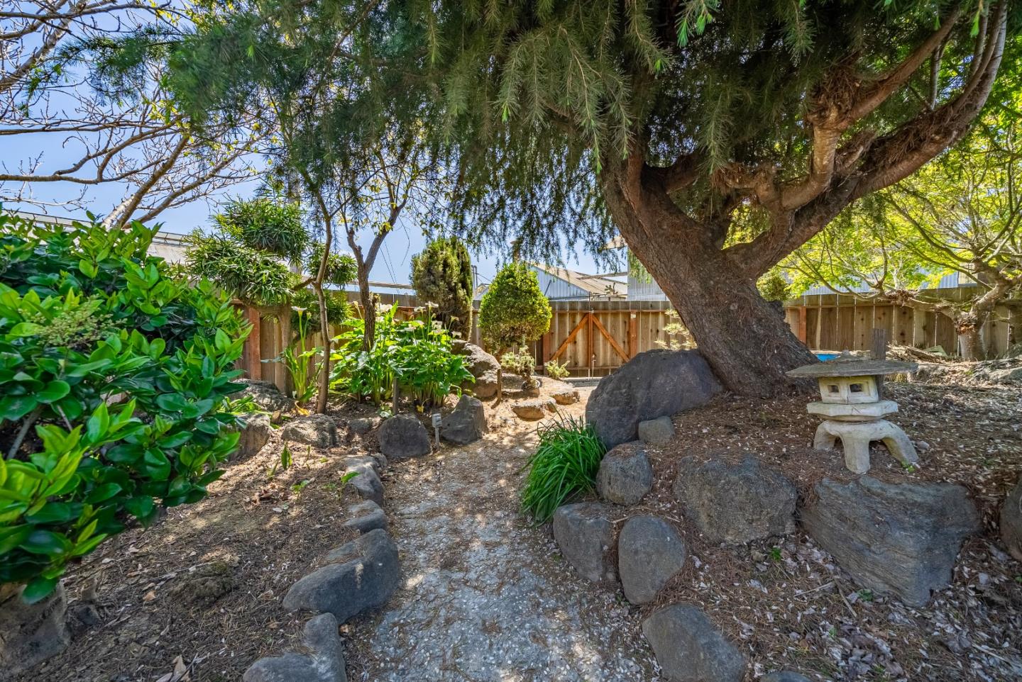 Detail Gallery Image 43 of 97 For 2 Lewis Rd, Royal Oaks,  CA 95076 - – Beds | – Baths