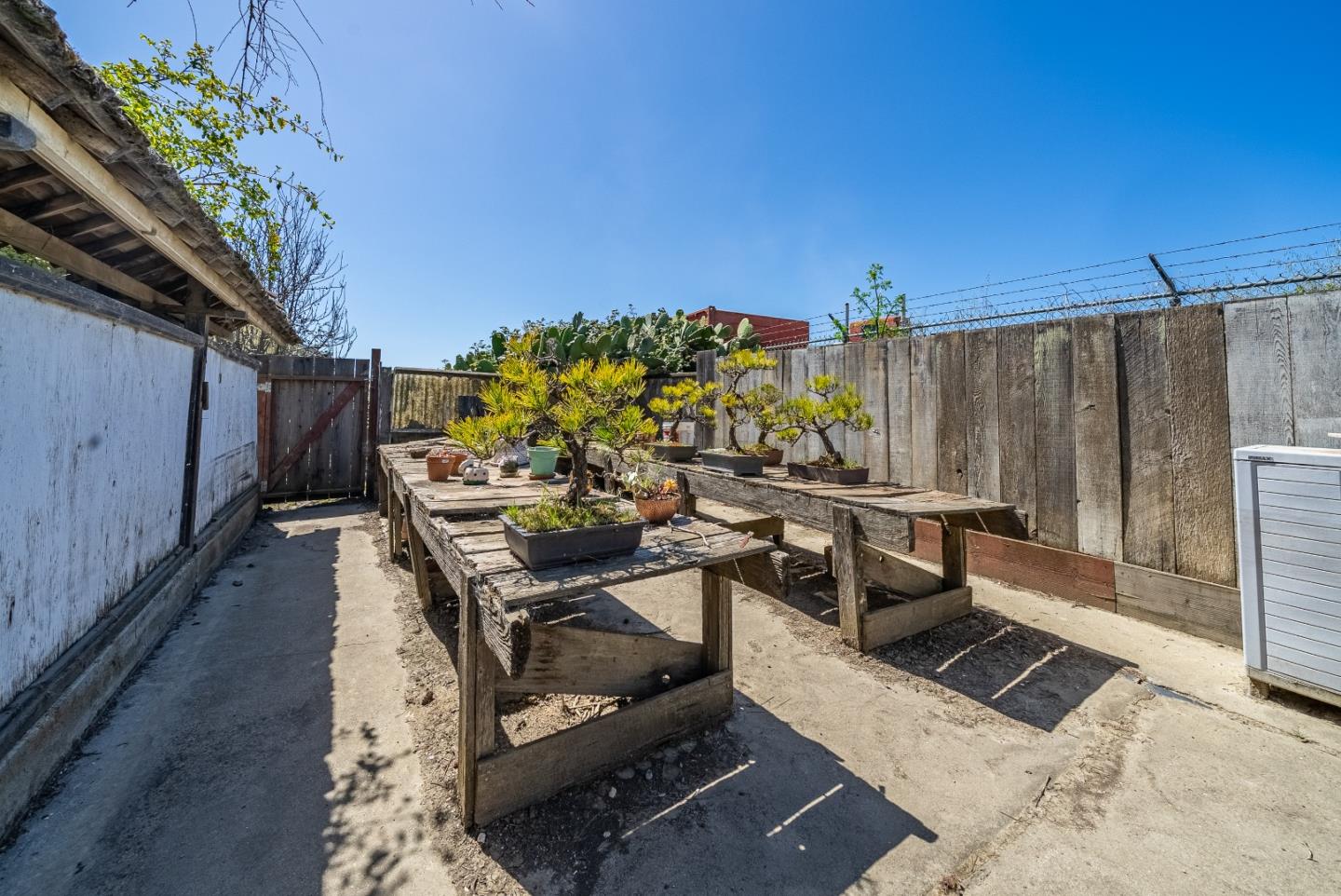 Detail Gallery Image 48 of 97 For 2 Lewis Rd, Royal Oaks,  CA 95076 - – Beds | – Baths