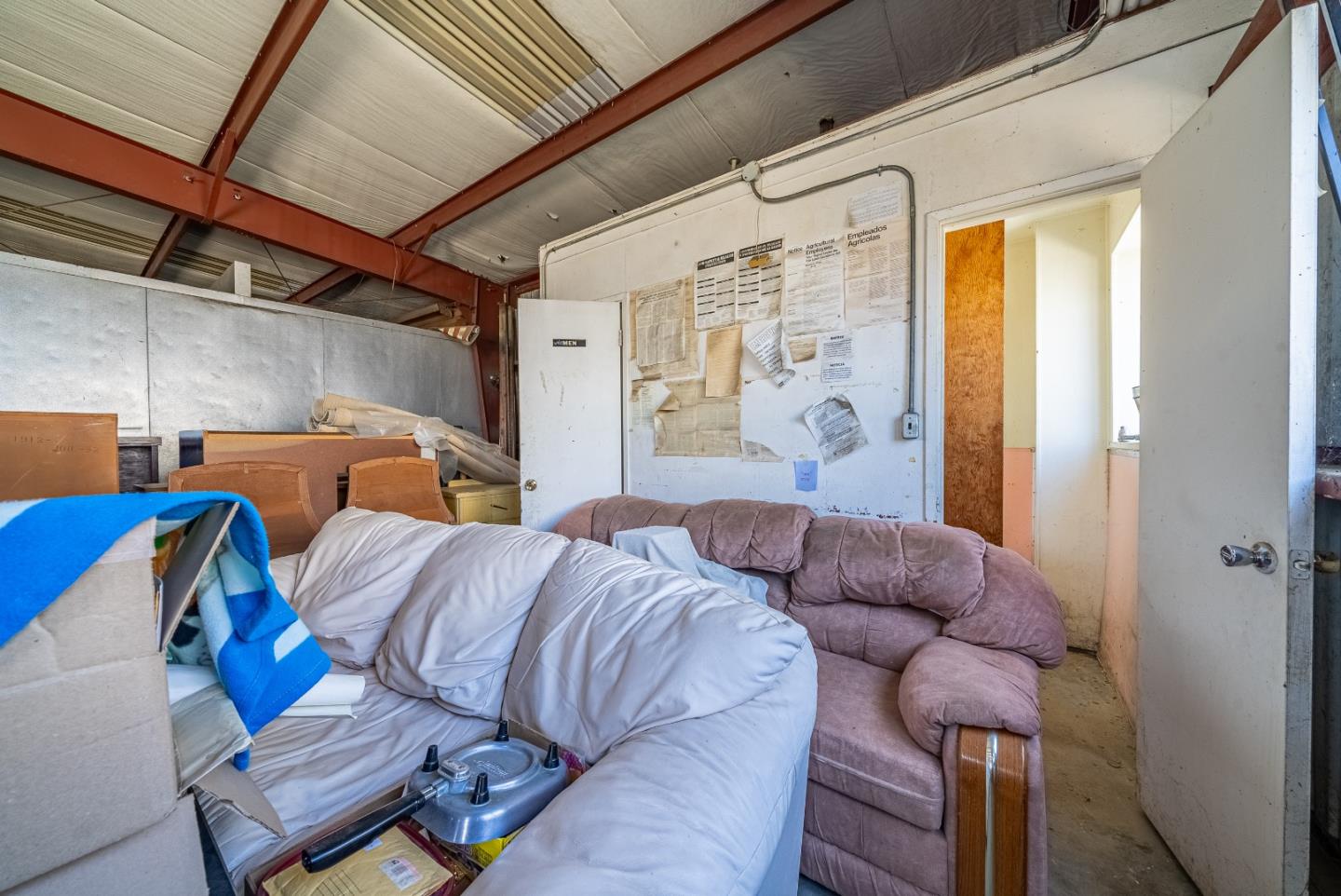Detail Gallery Image 60 of 97 For 2 Lewis Rd, Royal Oaks,  CA 95076 - – Beds | – Baths