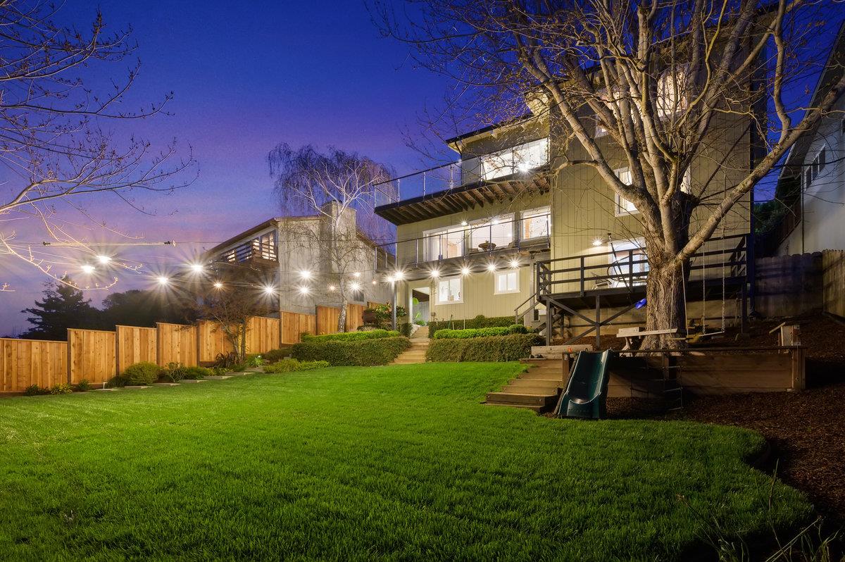 Detail Gallery Image 3 of 40 For 2104 Forest Ave, Belmont,  CA 94002 - 5 Beds | 4 Baths