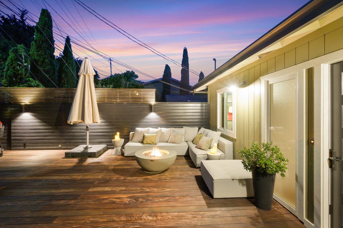 Detail Gallery Image 33 of 40 For 2104 Forest Ave, Belmont,  CA 94002 - 5 Beds | 4 Baths