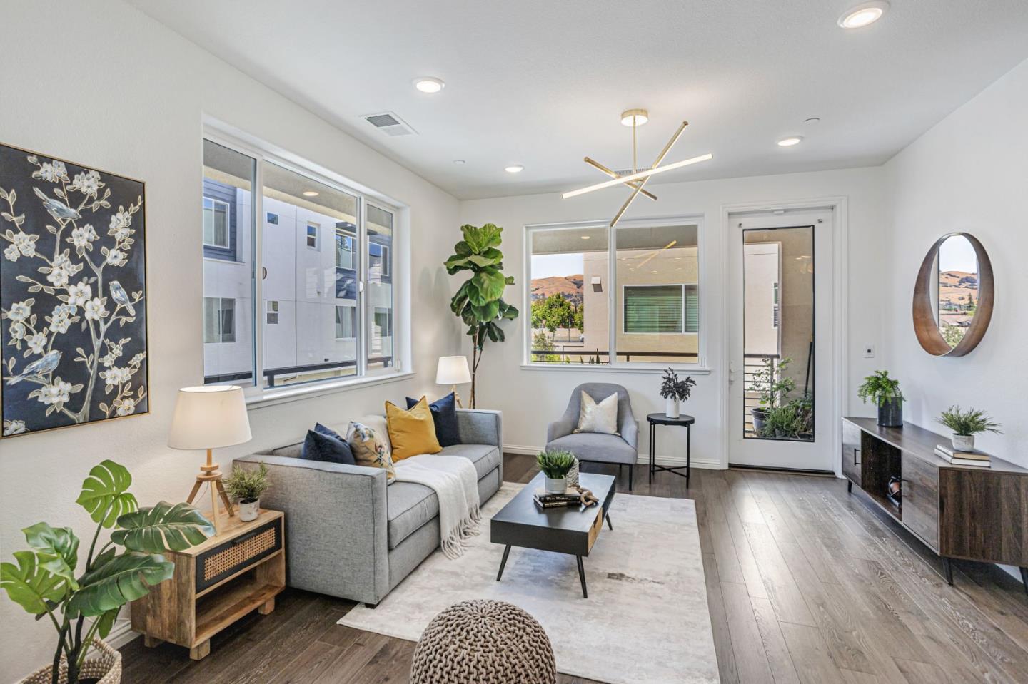 Detail Gallery Image 8 of 42 For 629 Toby Ct, San Jose,  CA 95133 - 3 Beds | 2/1 Baths