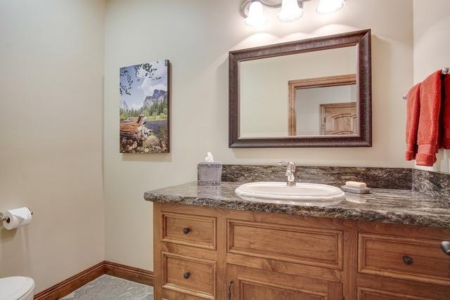 Detail Gallery Image 51 of 91 For 7899 Forest Dr, Yosemite National Park,  CA 95389 - 6 Beds | 6/1 Baths