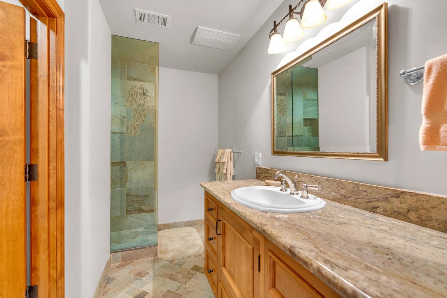 Detail Gallery Image 65 of 91 For 7899 Forest Dr, Yosemite National Park,  CA 95389 - 6 Beds | 6/1 Baths