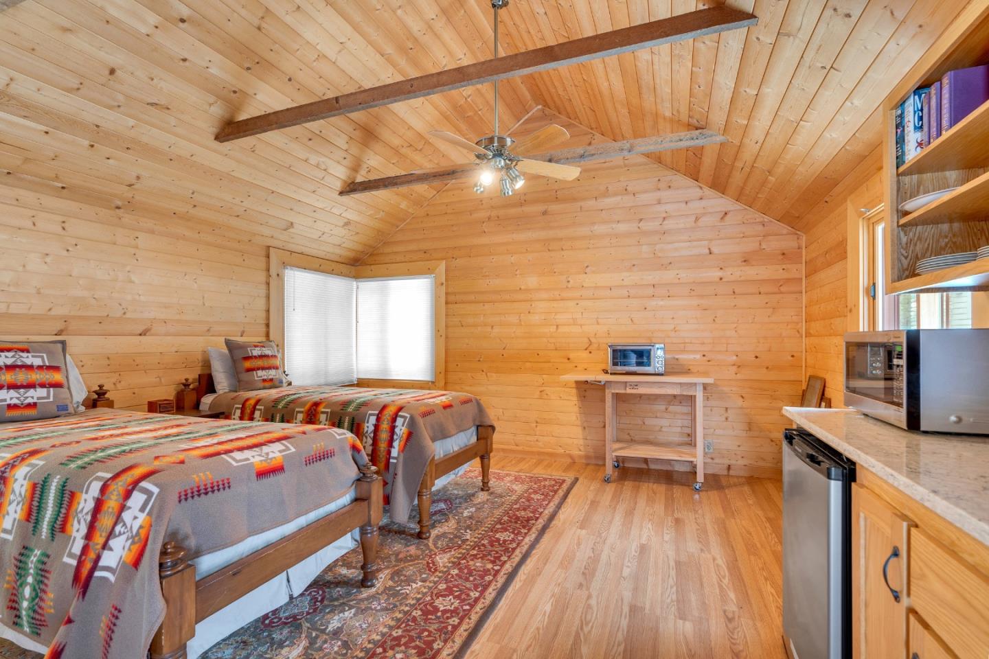 Detail Gallery Image 80 of 91 For 7899 Forest Dr, Yosemite National Park,  CA 95389 - 6 Beds | 6/1 Baths