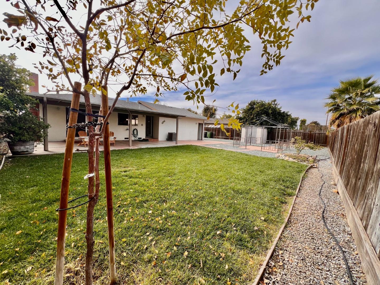 Detail Gallery Image 23 of 25 For 31 Ramona Way, Tracy,  CA 95376 - 3 Beds | 2 Baths
