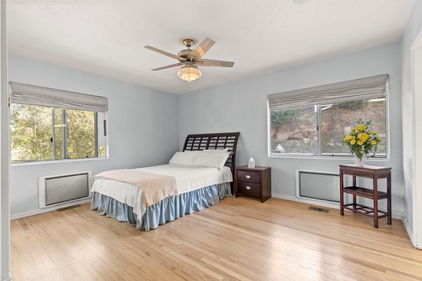 Detail Gallery Image 12 of 25 For 3023 Central Ave, Riverside,  CA 92506 - 3 Beds | 2 Baths