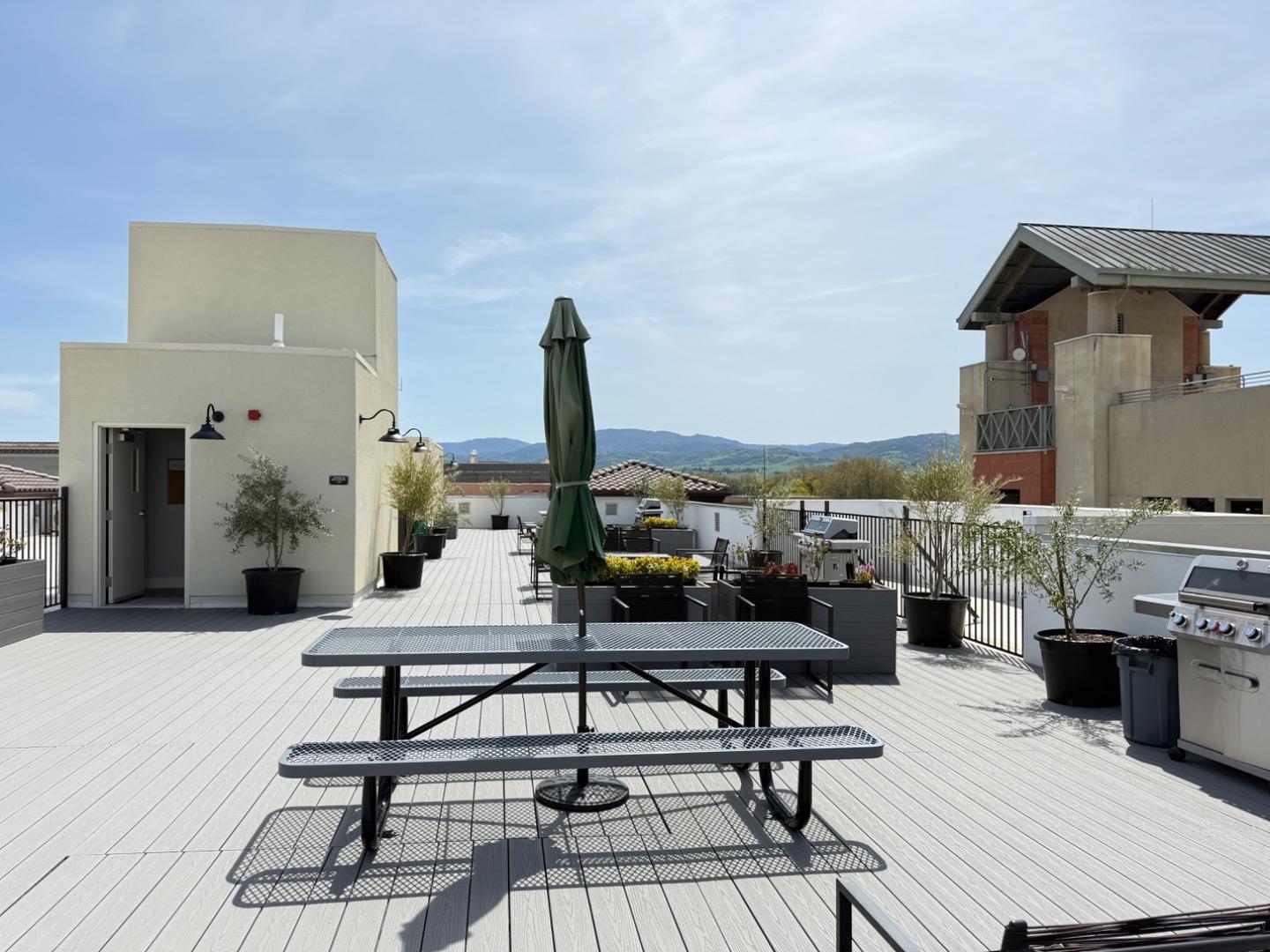 Detail Gallery Image 19 of 37 For 400 San Benito St #308,  Hollister,  CA 95023 - 1 Beds | 1 Baths