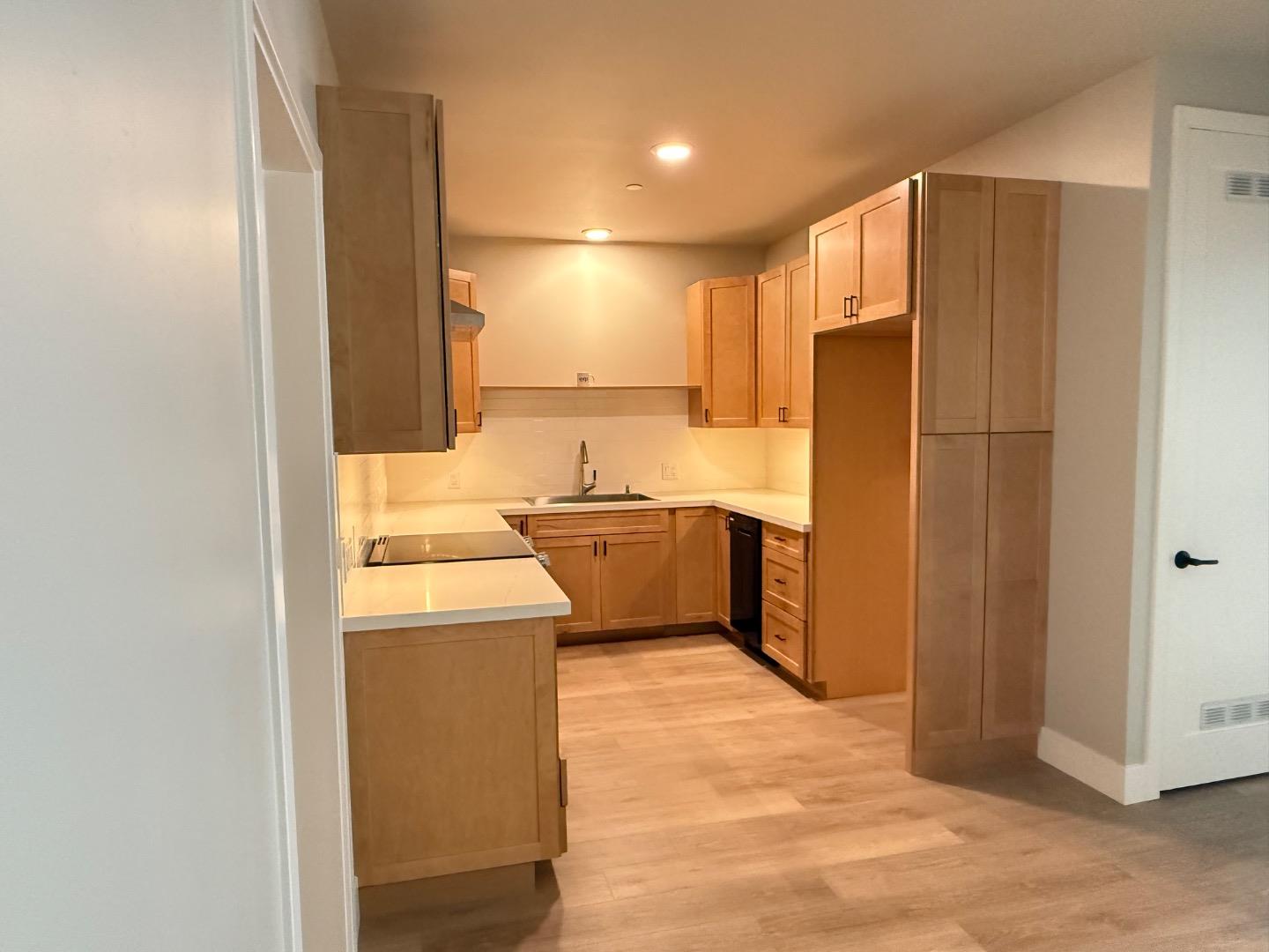 Detail Gallery Image 24 of 37 For 400 San Benito St #308,  Hollister,  CA 95023 - 1 Beds | 1 Baths