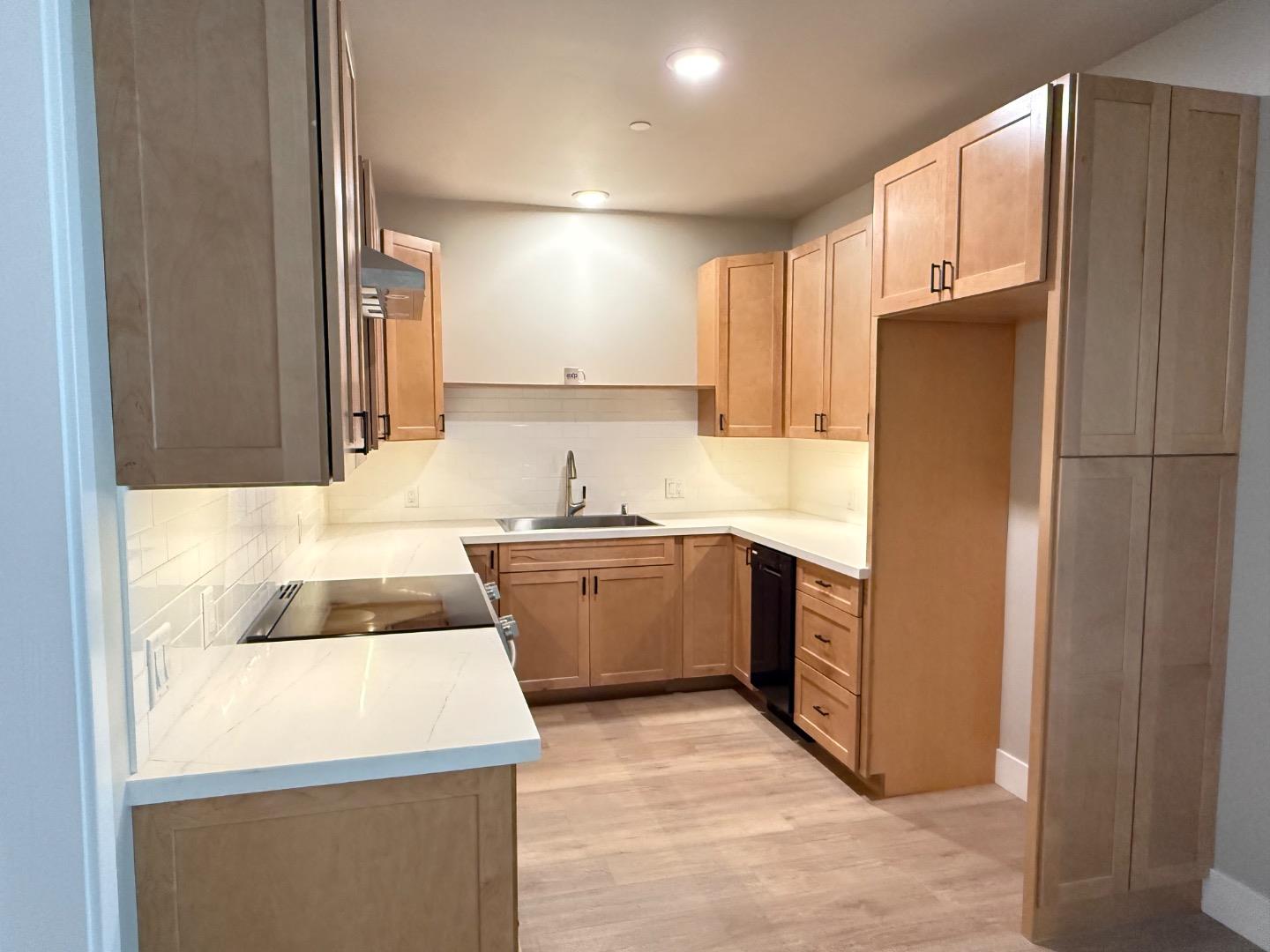 Detail Gallery Image 26 of 37 For 400 San Benito St #308,  Hollister,  CA 95023 - 1 Beds | 1 Baths