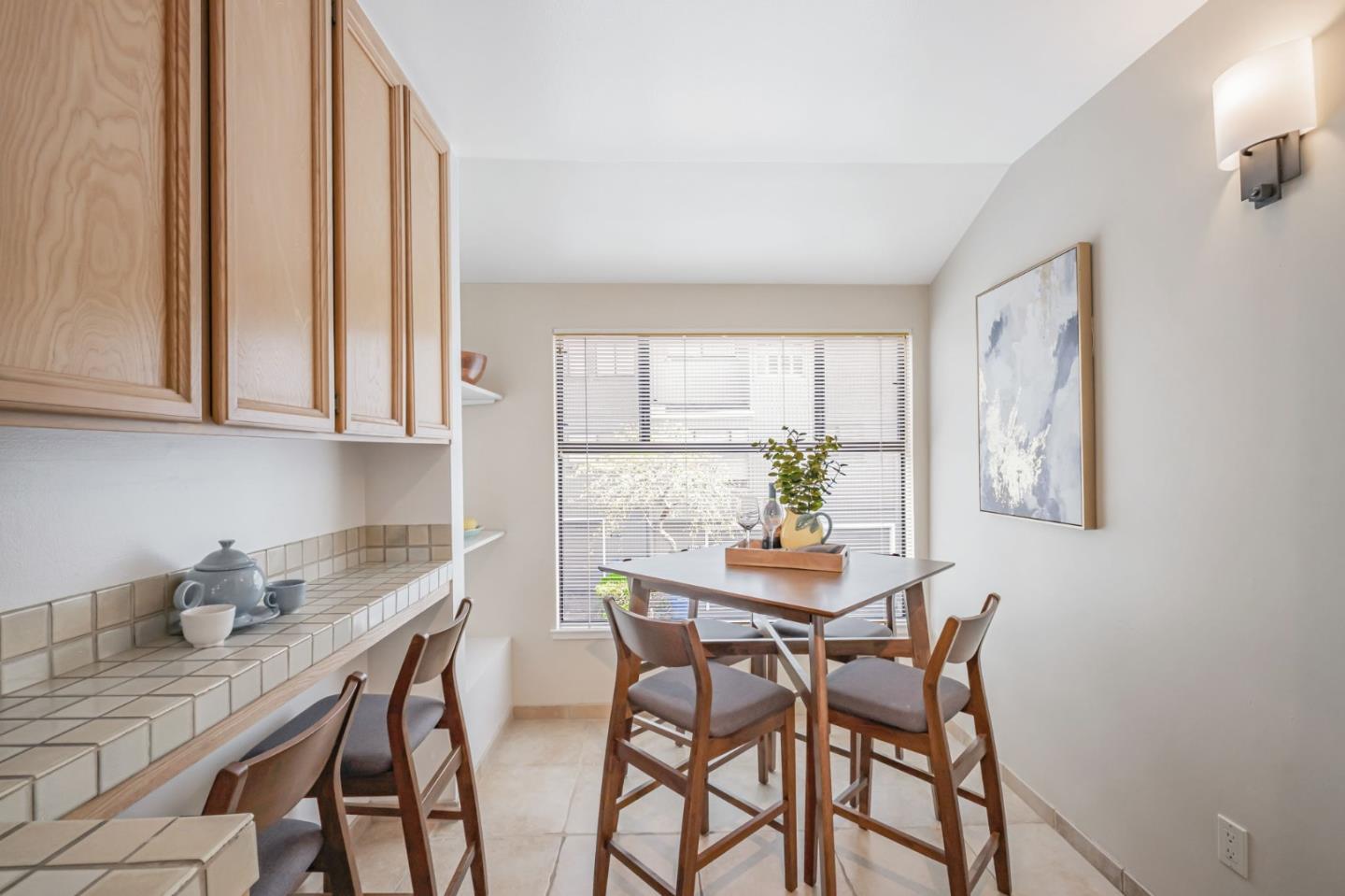 Detail Gallery Image 13 of 38 For 1067 via Tornasol, Aptos,  CA 95003 - 2 Beds | 2 Baths